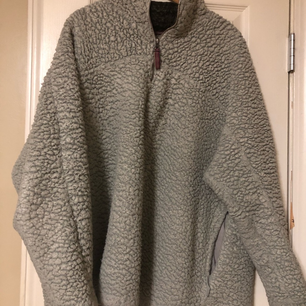 Live Oak pullover